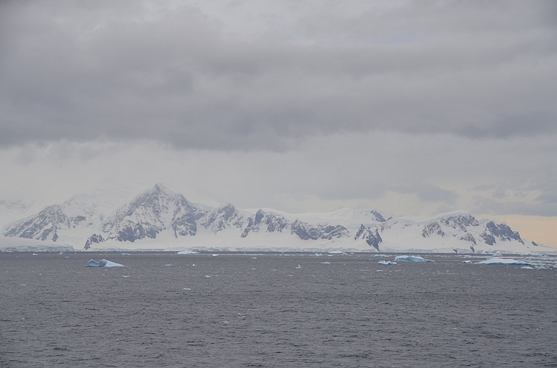 045_Antarctica_Peninsula_Gerlache_Strait.JPG