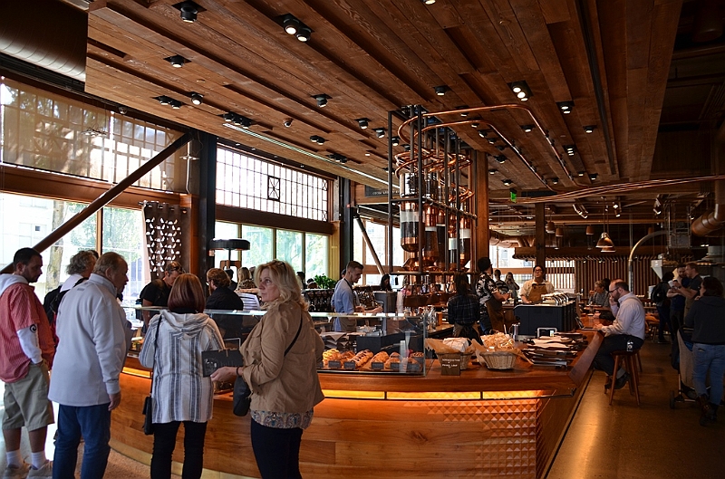 093_USA_Seattle_Starbucks_Reserve_Rostery.JPG