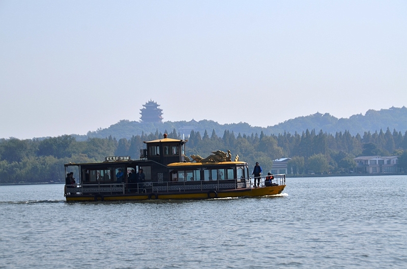 118_China_Hangzhou_West_Lake.JPG