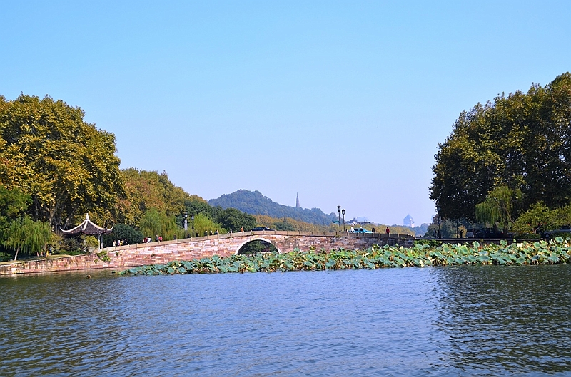 124_China_Hangzhou_West_Lake.JPG