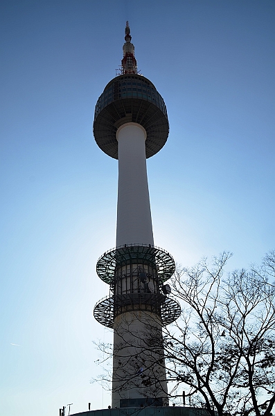 074_South_Korea_Seoul_Seoul_Tower.JPG