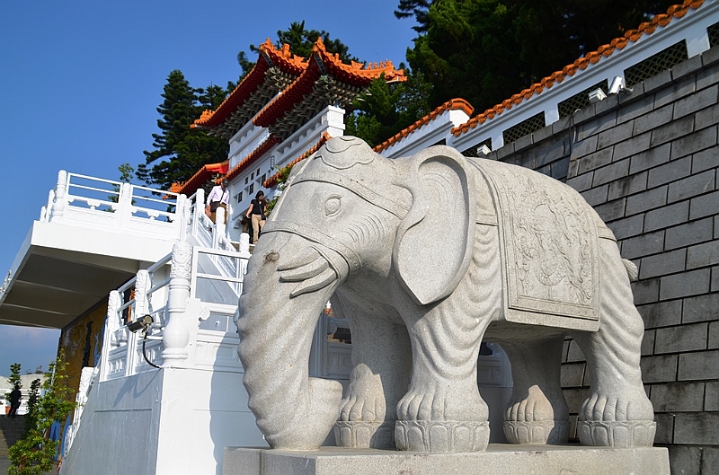 070_Taiwan_Sun_Moon_Lake_Xuan_Zang_Temple.JPG