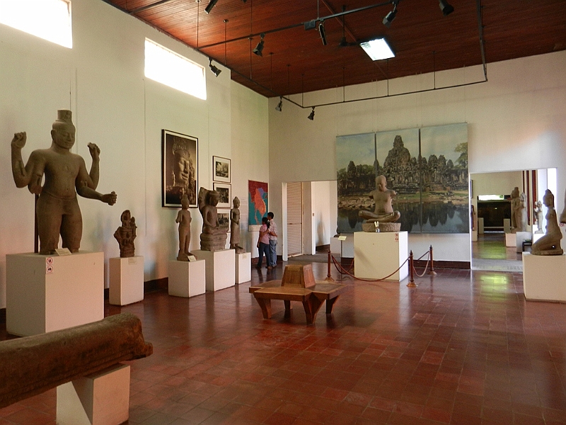 119_Cambodia_Phnom_Penh_National_Museum.JPG - 