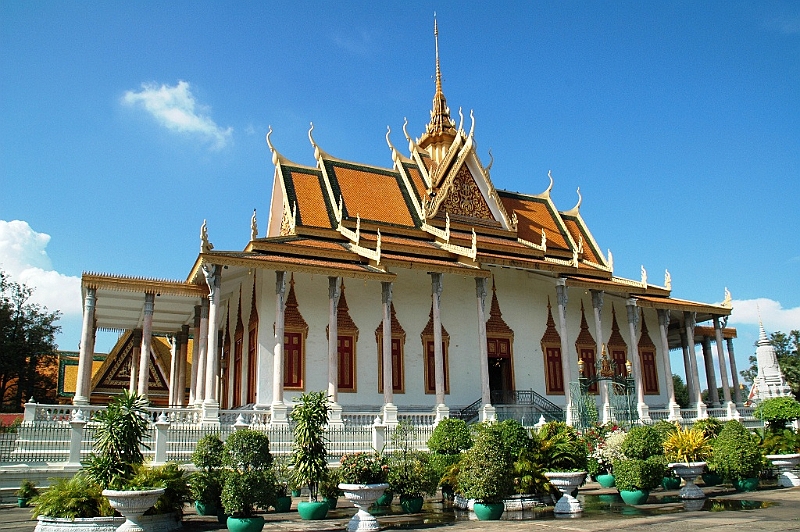 136_Cambodia_Phnom_Penh_Silver_Pagoda.JPG