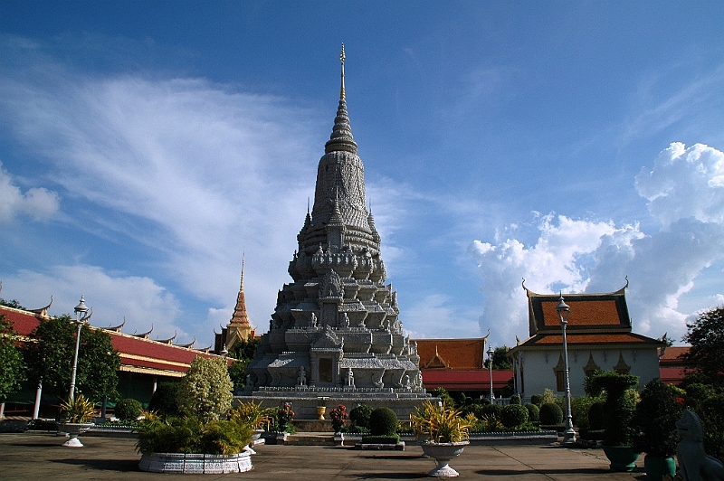 146_Cambodia_Phnom_Penh_Silver_Pagoda.JPG