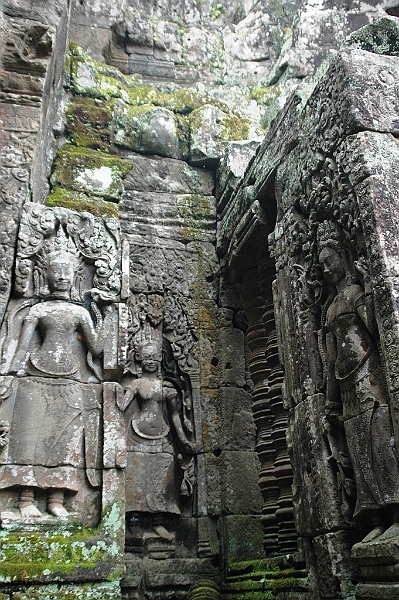 214_Cambodia_Angkor_Thom_Aera.JPG