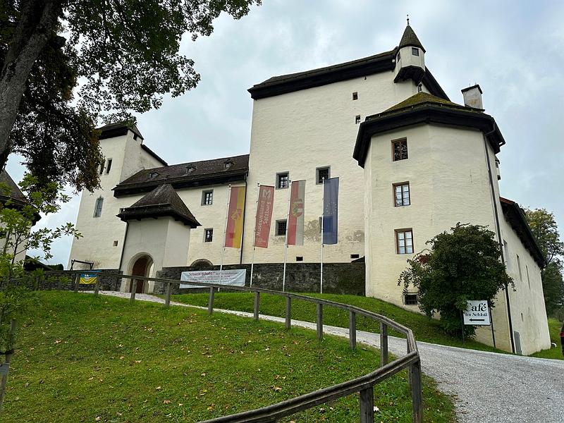 149_Austria_Salzburger_Land_Schloss_Goldegg.JPG