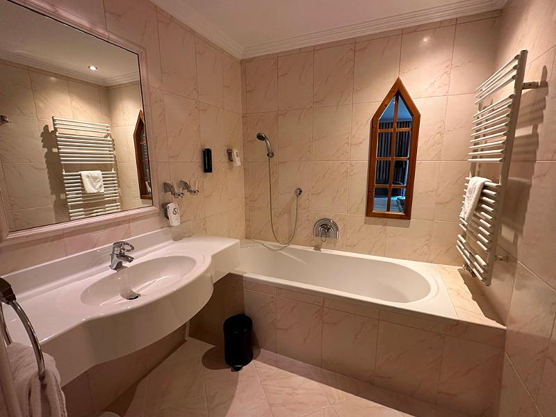 148_Austria_Zillertal_Hotel_Schiestl.JPG