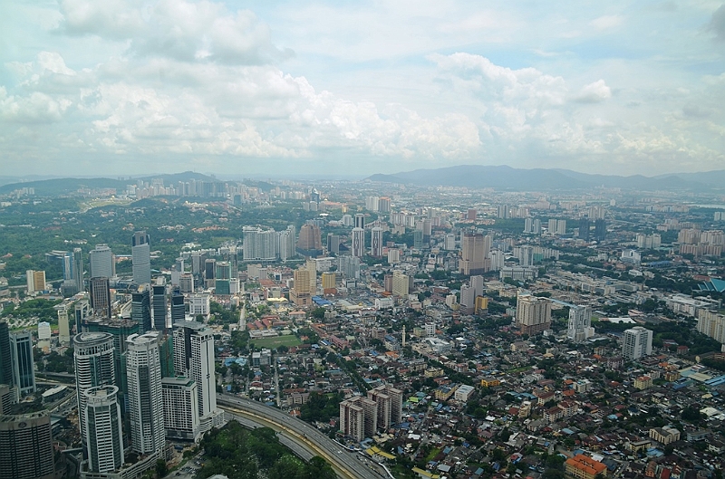 433_Kuala_Lumpur_Petronas_Towers_View.JPG