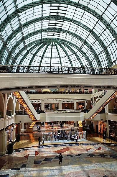 101_Dubai_Emirates_Mall.JPG