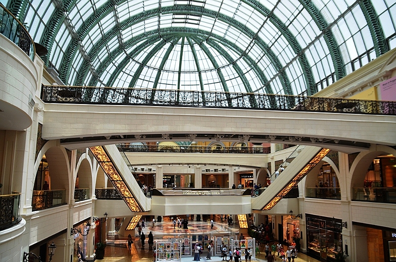 102_Dubai_Emirates_Mall.JPG