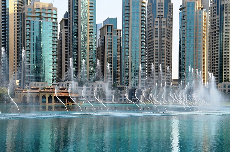 200_Dubai_Fountain.JPG