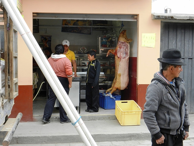 419_Ecuador_Alausi_Market.JPG