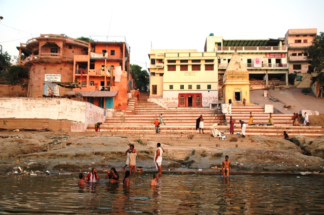 548_India_Varanasi.JPG