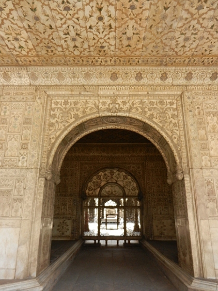 577_India_New_Delhi_Red_Fort.JPG - 