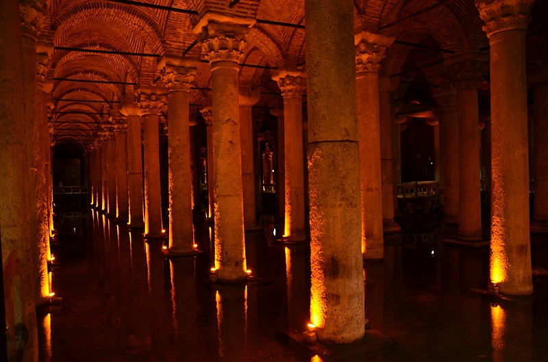 038_Istanbull_Basilica_Cistern.JPG