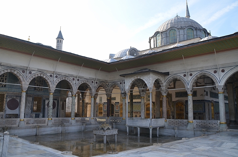 157_Istanbul_Topkapi_Palace.JPG