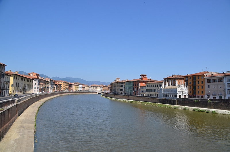 033_Italien_Toskana_Pisa_Arno_River.JPG