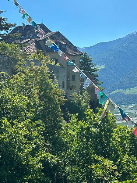 088_Italien_Suedtirol_Vinschgau_MMM_Juval.JPG