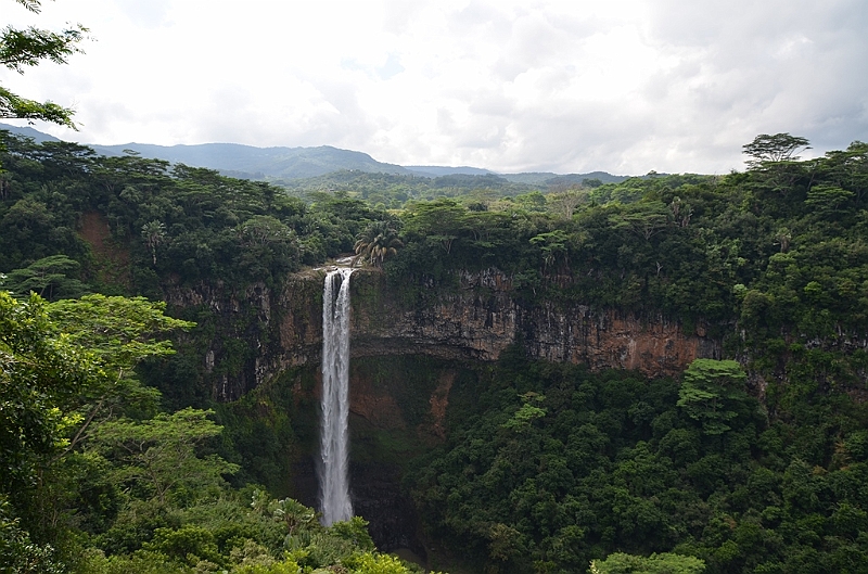 104_Mauitius_South_Chamarel_Waterfall.JPG