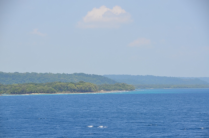 095_Vanuatu_Paradise_Lagoon.JPG