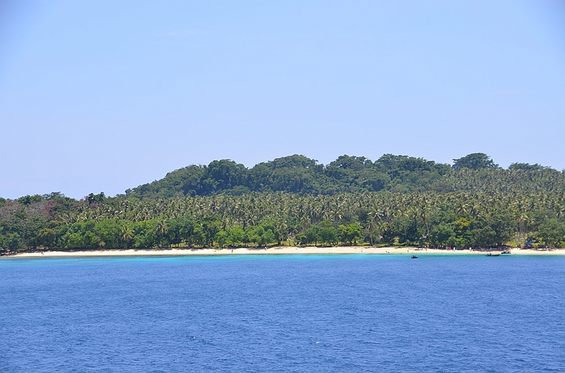099_Vanuatu_Paradise_Lagoon.JPG