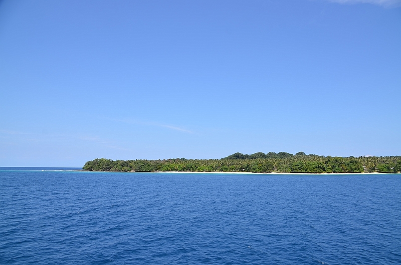 101_Vanuatu_Paradise_Lagoon.JPG