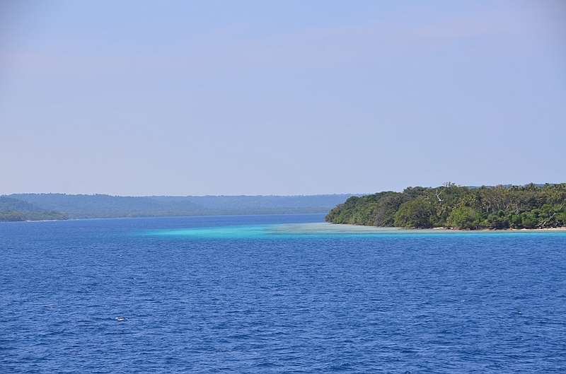 109_Vanuatu_Paradise_Lagoon.JPG