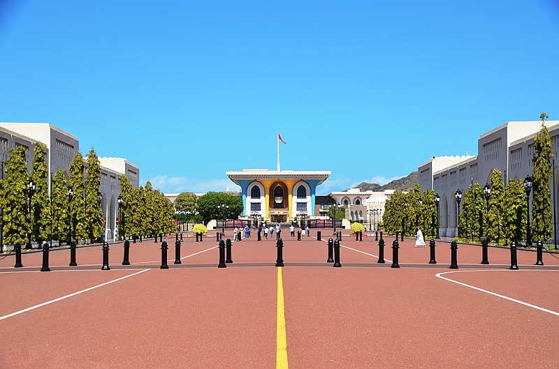 332_Oman_Muscat_Sultans_Palace.JPG