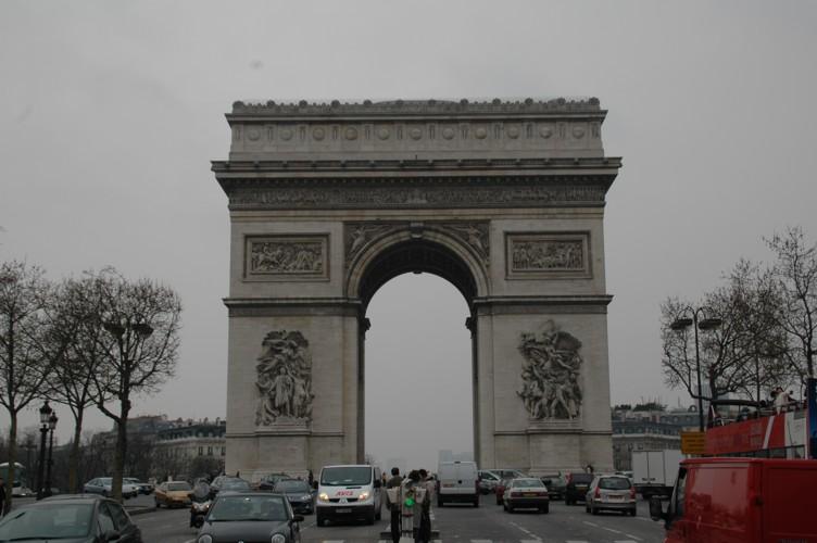 26_Paris_Arc_de_Triomphe.JPG