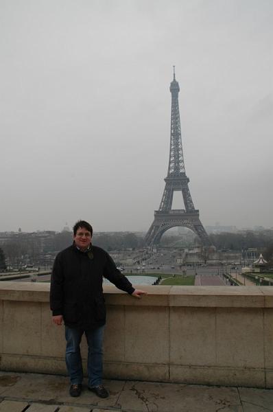 33_Paris_Eiffelturm_Robert.JPG