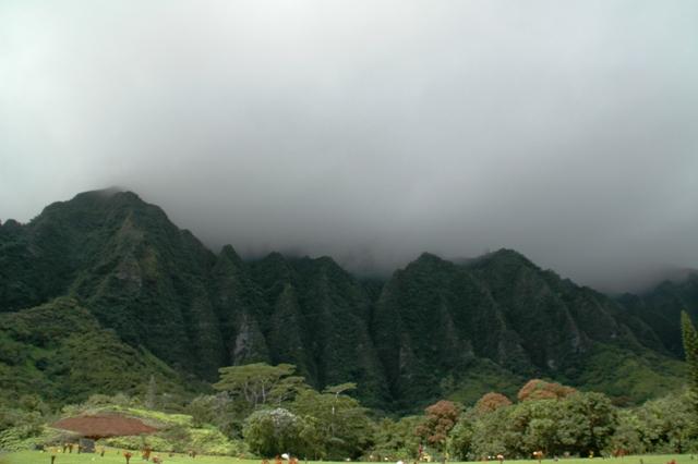 128_USA_Hawaii_Oahu_Valley_of_the_Temples.JPG