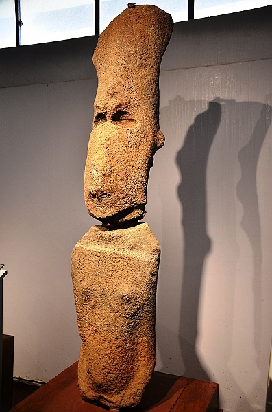 233_Chile_Easter_Island_Mapse_Museo_Rapanui.JPG