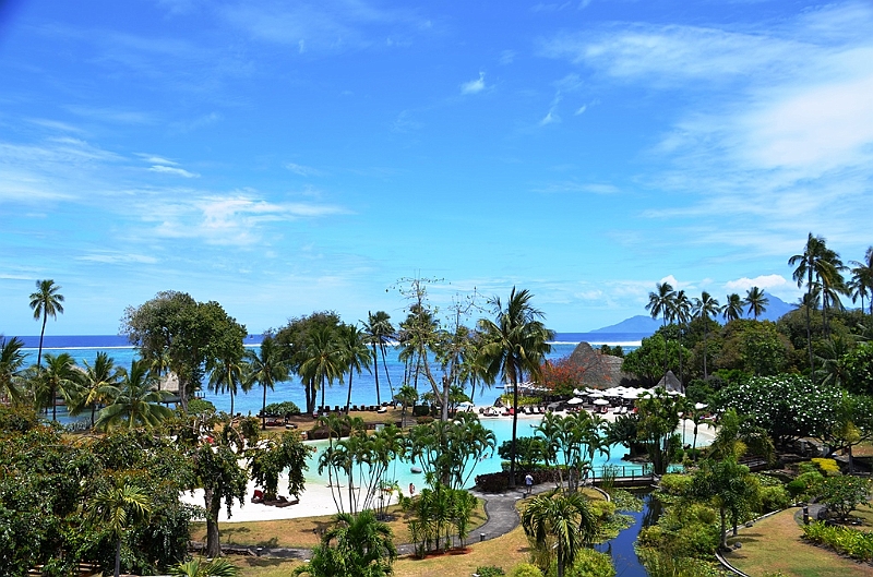 008_Tahiti_Ia_Ora_Beach_Resort.JPG
