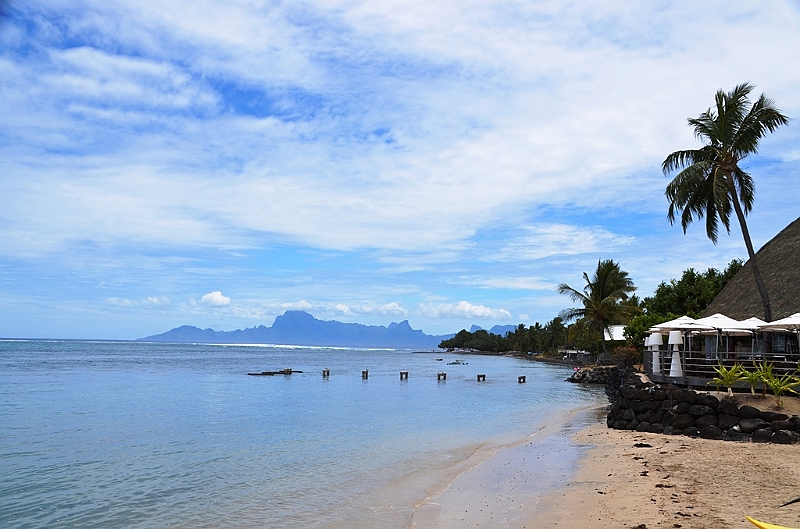 012_Tahiti_Ia_Ora_Beach_Resort.JPG