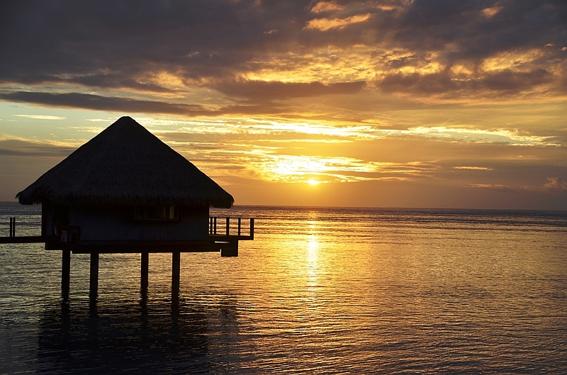 031_Tahiti_Ia_Ora_Beach_Resort.JPG