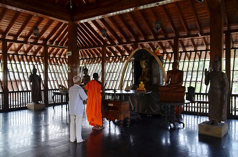 029_Sri_Lanka_Colombo_Seema_Malakaya_Meditation_Centre.JPG