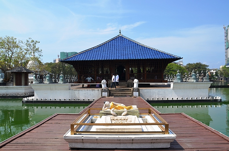 038_Sri_Lanka_Colombo_Seema_Malakaya_Meditation_Centre.JPG