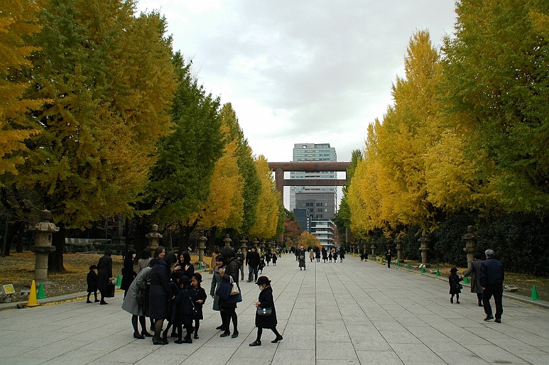 075_Tokyo_Yasukuni_Shrine.JPG