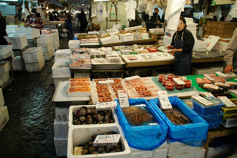 104_Tokyo_Fishmarket.JPG
